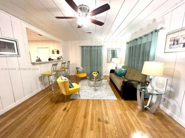 Hollywood Terrace, 1218 N 24th Ave, Hollywood, Florida 33020, image 1