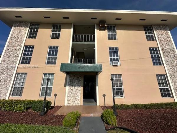 Douglas, 1400 S Douglas Rd #14, Coral Gables, Florida 33134, image 2