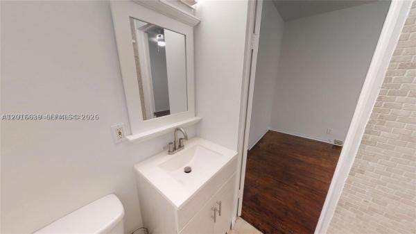 Delphine, 639 12th St #3, Miami Beach, Florida 33139, image 2