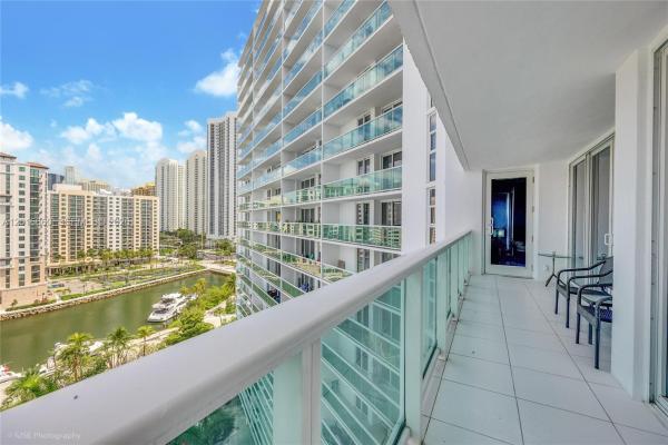 Arlen House East, 100 Bayview Dr #1231, Sunny Isles Beach, Florida 33160, image 2