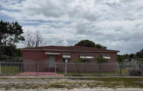 Unincorporated Dade County, Florida 33168, image 1