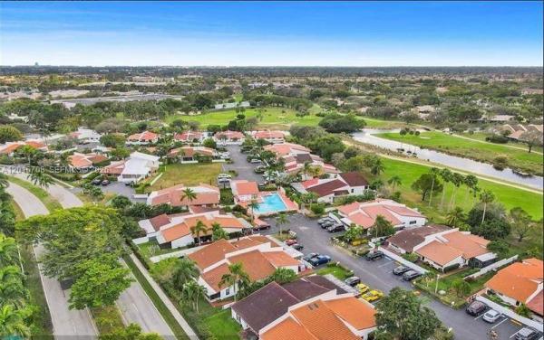 Springtree Villas, 8273 NW 36th St, Sunrise, Florida 33351, image 1