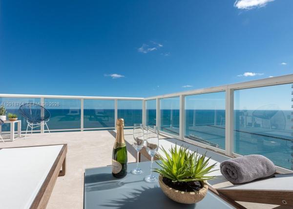 Continuum On South Beach The North Tower, 50 S Pointe Dr #3302, Miami Beach, Florida 33139, image 1