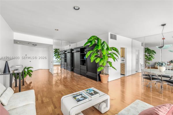 The Executive, 4925 Collins Ave #5F, Miami Beach, Florida 33140, image 3