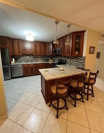 Cambridge Towers, 1601 S Ocean Dr #605, Hollywood, Florida 33019, image 2