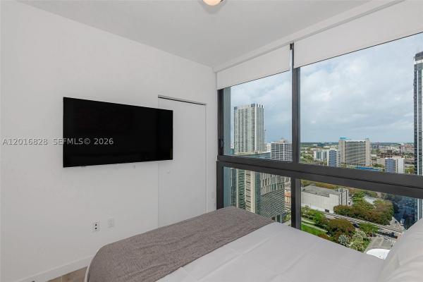 225 N Miami Ave #2801, Miami, Florida 33128, image 2