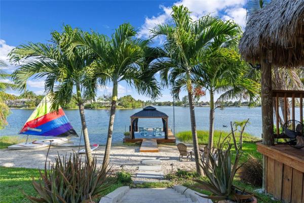 7964 SW 199th Ter, Cutler Bay, Florida 33189, image 1