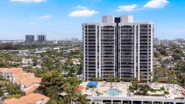 Harbor Tower At The Waterways, 3600 Yacht Club Dr #1801, Aventura, Florida 33180, image 2
