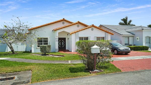 13755 SW 19th Ter, Unincorporated Dade County, Florida 33175, image 1