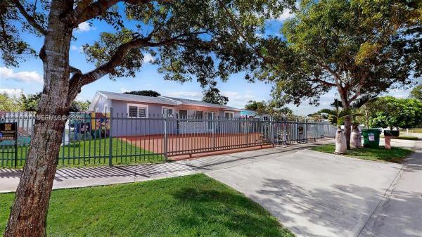15704 SW 302nd Ter, Homestead, Florida 33033, image 1