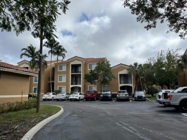 8000 N Nob Hill Rd #206, Tamarac, Florida 33321, image 1