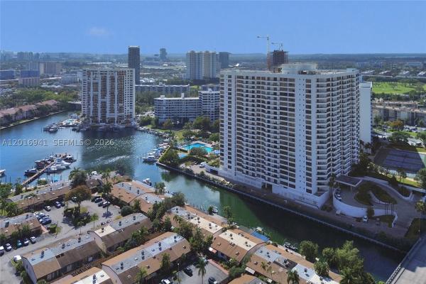 Harbourwood Villas, 2619 S Parkview Dr, Hallandale Beach, Florida 33009, image 1