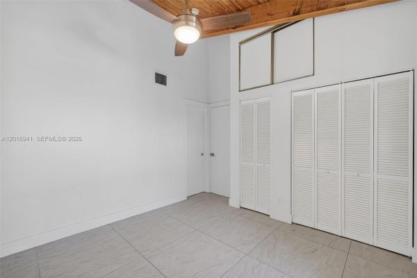 Harbourwood Villas, 2619 S Parkview Dr, Hallandale Beach, Florida 33009, image 1