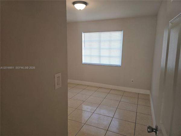 7692 NW 178th Ter, Hialeah, Florida 33015, image 1
