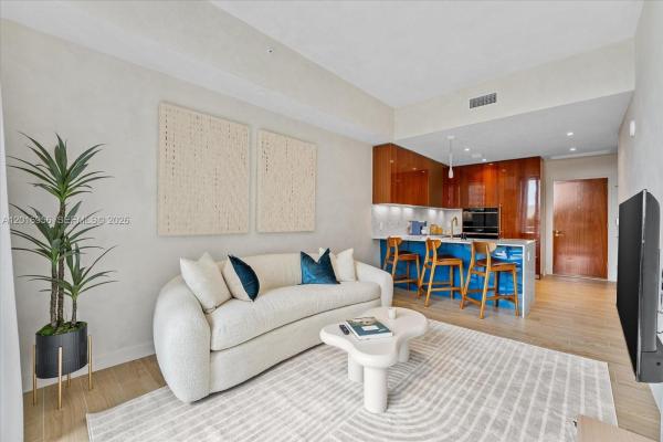 2678 Tigertail Ave #315, Miami, Florida 33133, image 2