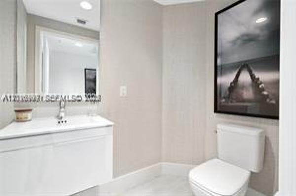 The Reserve At Marina Palms, 17111 Biscayne Blvd #209, North Miami Beach, Florida 33160, image 2