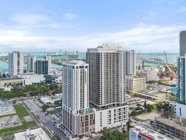 Canvas, 1600 NE 1st Ave #2405, Miami, Florida 33132, image 1