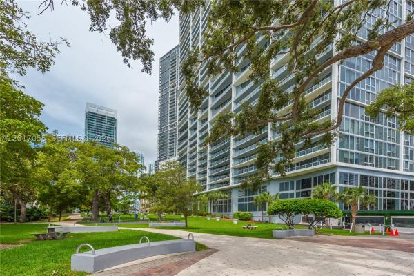 Icon Brickell Tower 3, 485 Brickell Ave #4606, Miami, Florida 33131, image 1