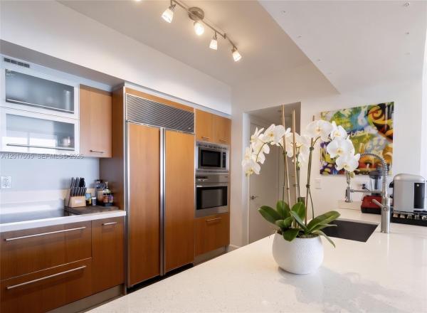 Murano Grande At Portofino, 400 Alton Rd #1709, Miami Beach, Florida 33139, image 1