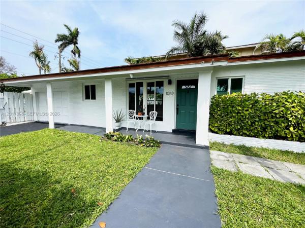 Hollywood Lakes, 1059 Washington St, Hollywood, Florida 33019, image 1