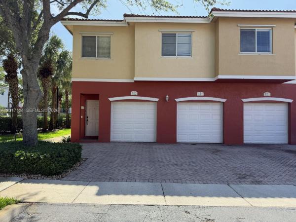 Villas Of Palomino, 3335 Palomino Dr #311-3, Davie, Florida 33024, image 1
