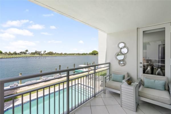 Colony Bay Harbor, 9250 W Bay Harbor Dr #2A, Bay Harbor Islands, Florida 33154, image 3