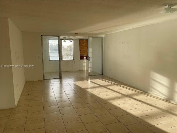1660 NE 191st St #313-1, Unincorporated Dade County, Florida 33179, image 1