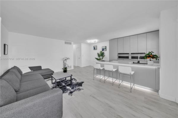 Sun Haven Towers, 1720 Jefferson St #511, Hollywood, Florida 33020, image 2