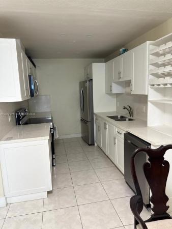300 NE 191st St #219, Unincorporated Dade County, Florida 33179, image 1