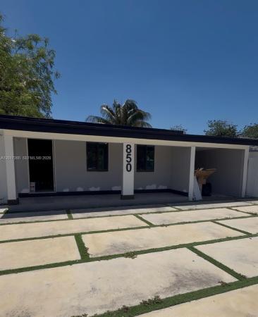 850 NW 113th St, Unincorporated Dade County, Florida 33168, image 1