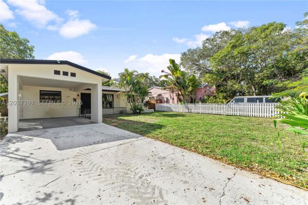 Poinciana Park, 200 SE 19th St, Fort Lauderdale, Florida 33316, image 3