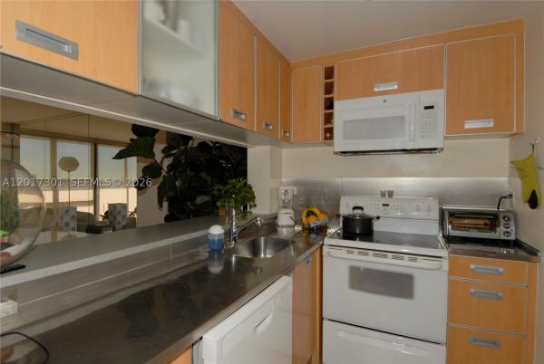 Charter Club, 600 NE 36th St #1212, Miami, Florida 33137, image 3