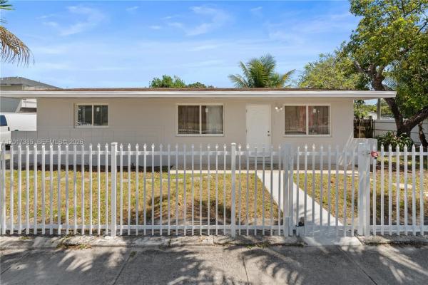 8400 NW 24th Ct, Unincorporated Dade County, Florida 33147, image 1