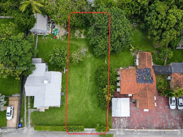 Evergreen Gardens, 26TH ST 26th St, Miami, Florida 33142, image 1