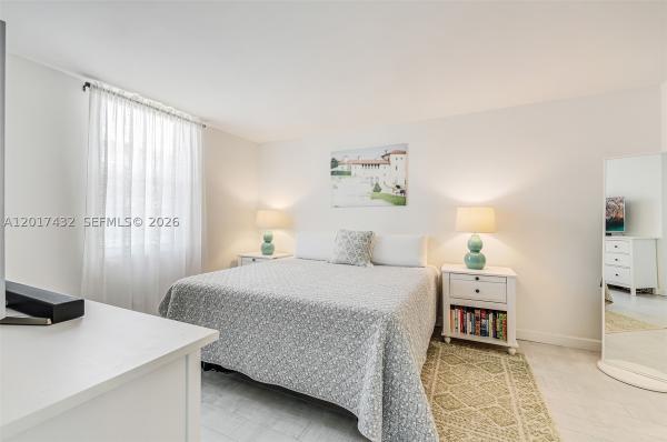 Lincoln West Towers, 1331 Lincoln Rd #704, Miami Beach, Florida 33139, image 2
