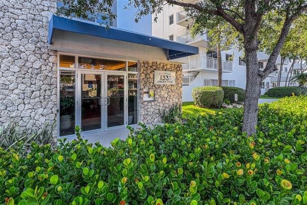 Lincoln West Towers, 1331 Lincoln Rd #704, Miami Beach, Florida 33139, image 1