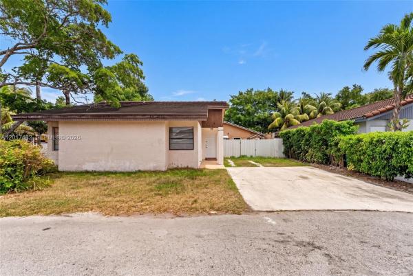 7925 SW 153rd Ct, Unincorporated Dade County, Florida 33193, image 3