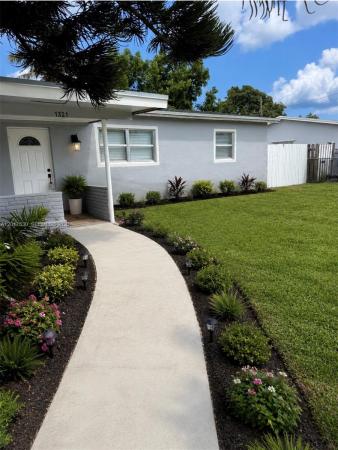 1321 NE 212th Ter, Unincorporated Dade County, Florida 33179, image 1
