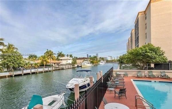 Island Shores, 2903 N Miami Beach Blvd #906, North Miami Beach, Florida 33160, image 1