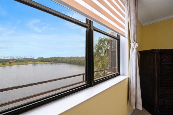 Applewood Village 2, 2768 S Carambola Cir S #403, Coconut Creek, Florida 33066, image 1