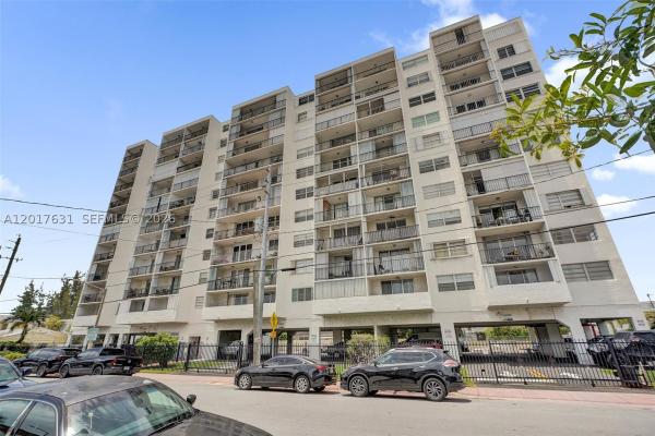 Byron Gardens, 7850 Byron Ave #702, Miami Beach, Florida 33141, image 3