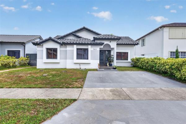 15613 SW 63rd Ter, Unincorporated Dade County, Florida 33193, image 1