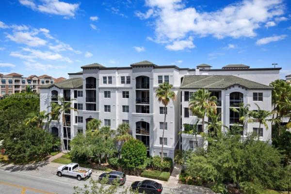 Vizcaya Lakes, 1690 Renaissance Commons Blvd #1128, Boynton Beach, Florida 33426, image 2