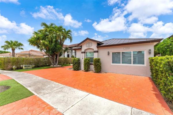 13285 NW 11th St, Unincorporated Dade County, Florida 33182, image 3