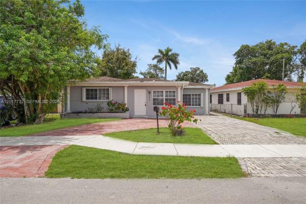 South Hollywood, 2844 Funston St, Hollywood, Florida 33020, image 1
