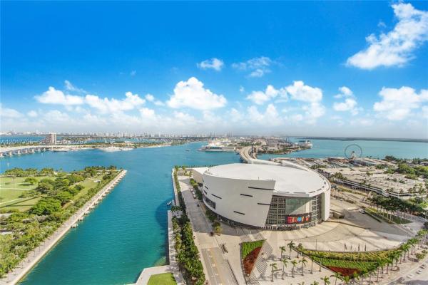 MarinaBlue, 888 Biscayne Blvd #2705, Miami, Florida 33132, image 2