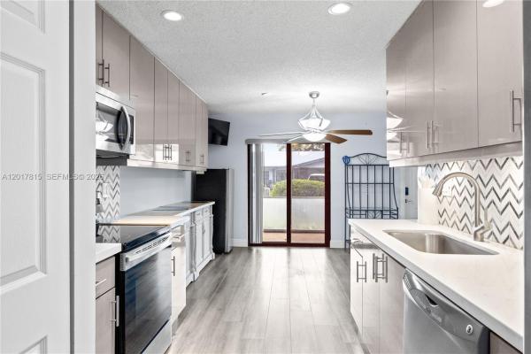 Delray Villas 3, 14600 Lucy Dr, Delray Beach, Florida 33484, image 1