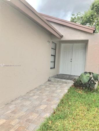 11447 SW 33rd Ln, Unincorporated Dade County, Florida 33165, image 1