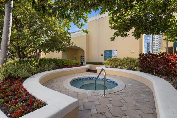 One Tequesta Point, 888 Brickell Key Dr #1207, Miami, Florida 33131, image 1