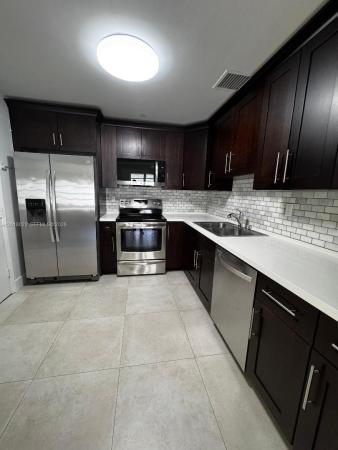 5401 SW 77th Ct #206E, Unincorporated Dade County, Florida 33155, image 1